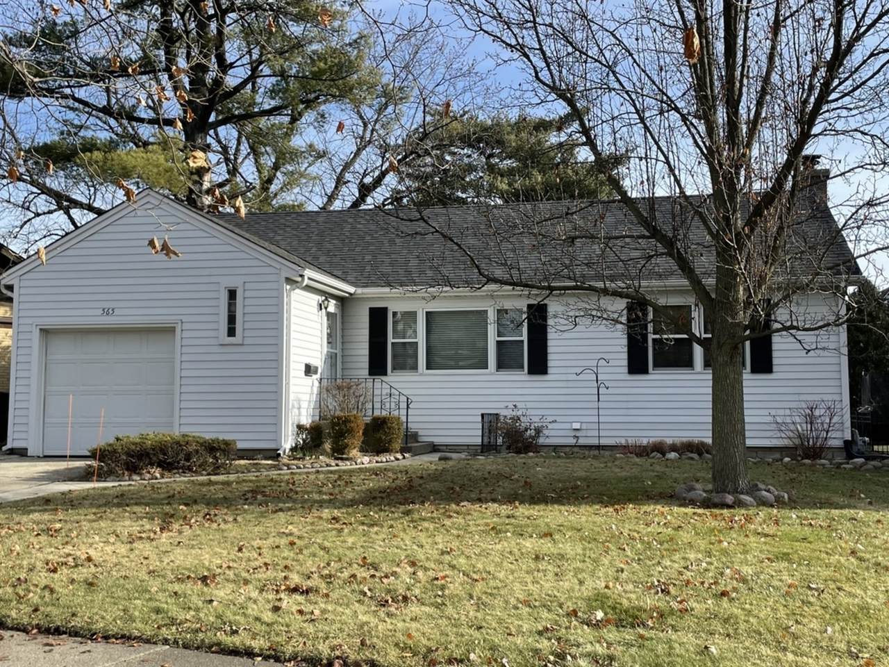 565 Colfax Avenue - Photo 1
