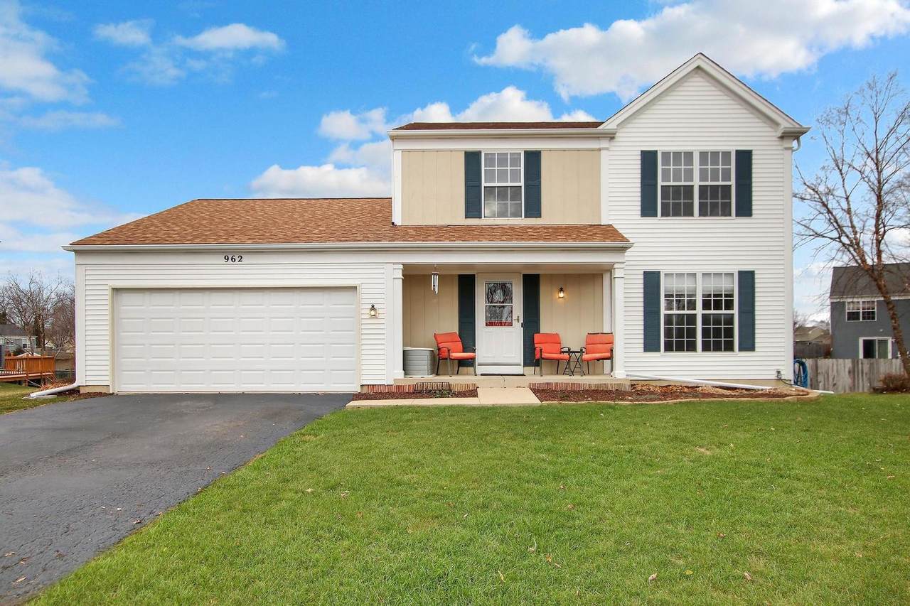 962 Annadale Drive - Photo 1