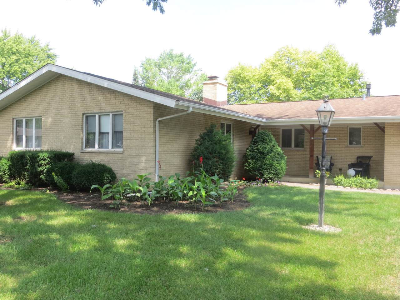 1406 Regan Road - Photo 1