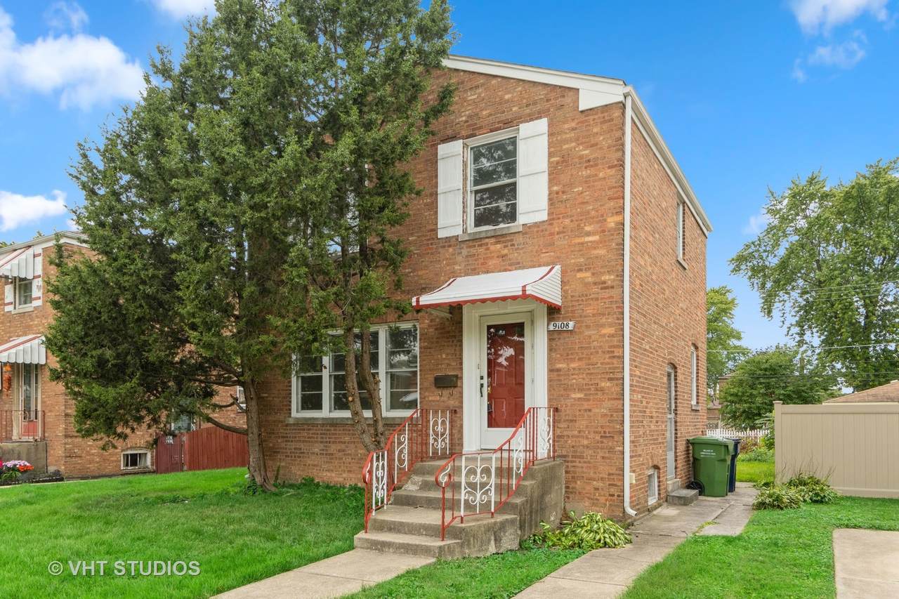 9108 Albany Avenue - Photo 1