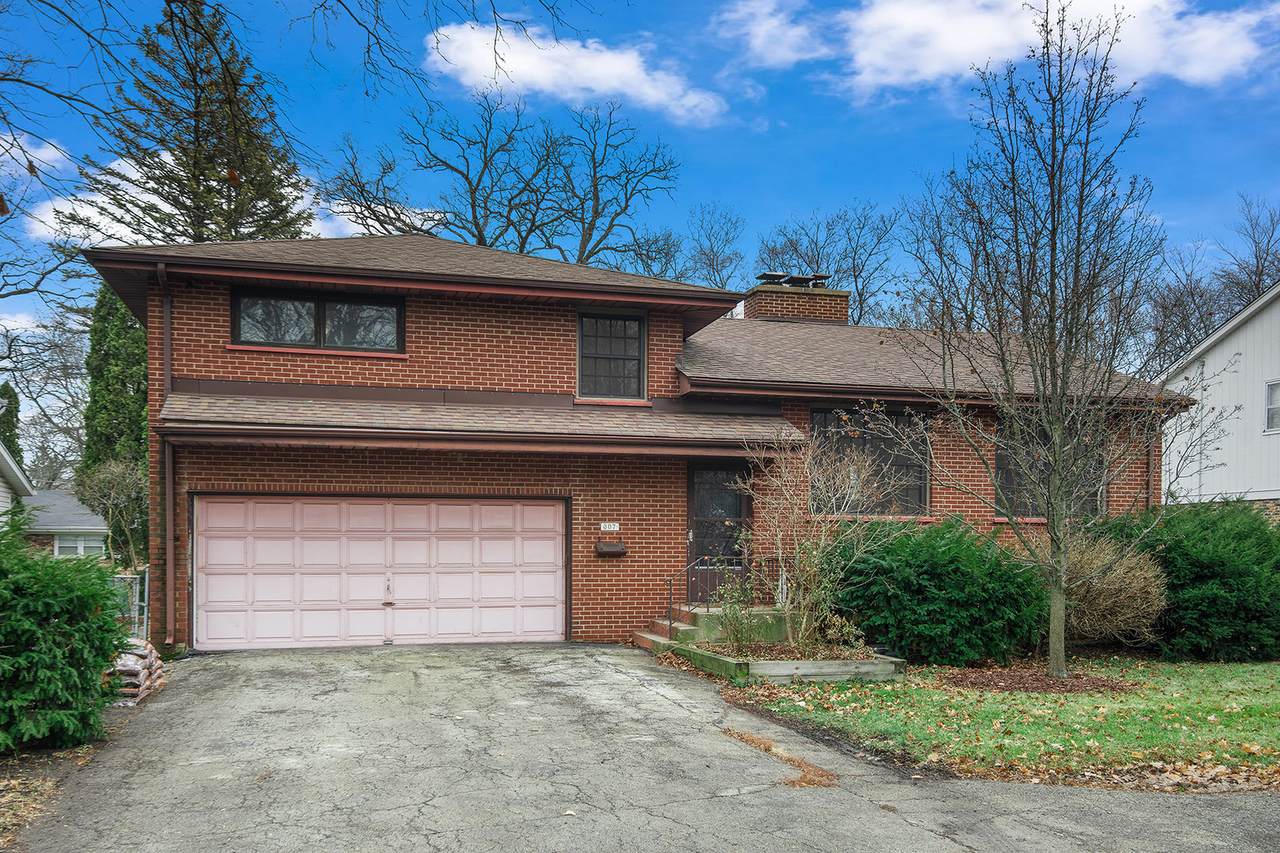 307 Green Bay Road - Photo 1