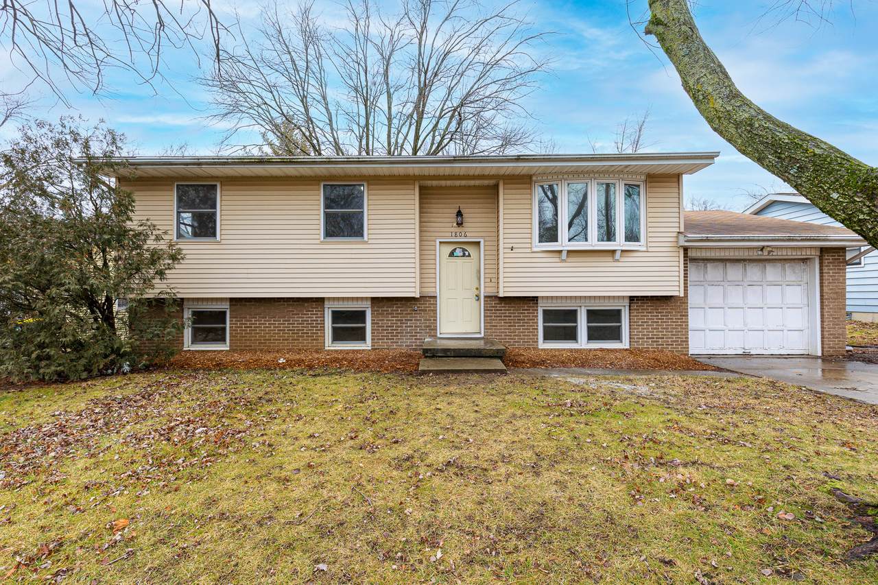 1806 Truman Drive - Photo 1
