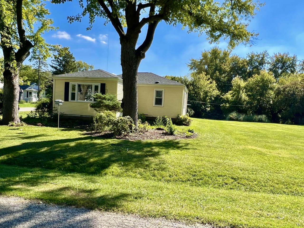 25067 Edgar Avenue - Photo 1