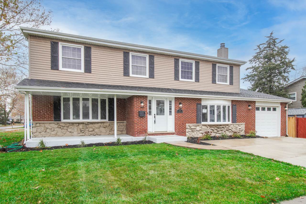 781 Warrington Road - Photo 1