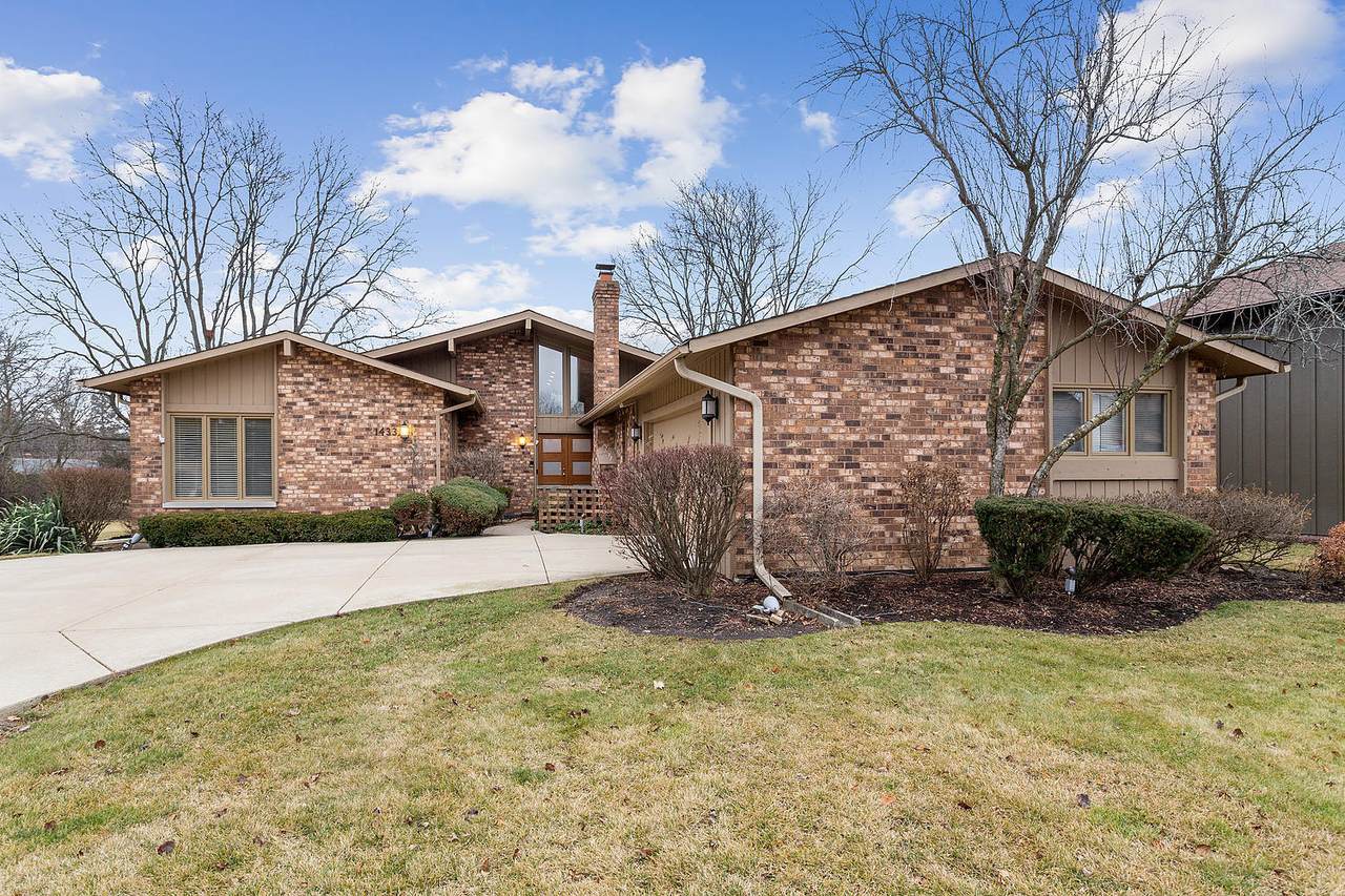 1433 Lorete Lane - Photo 1