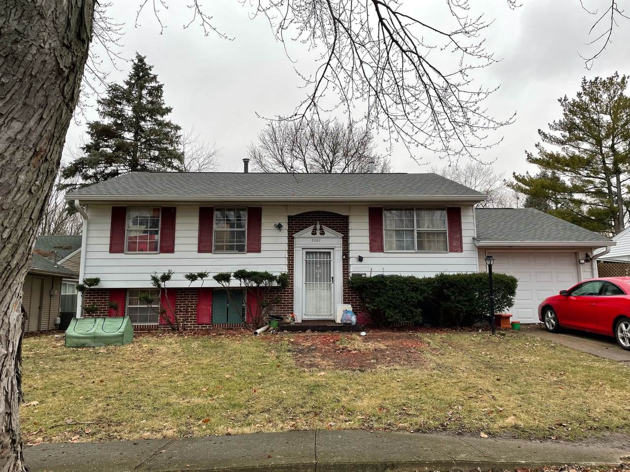 2007 Vermont Avenue - Photo 1