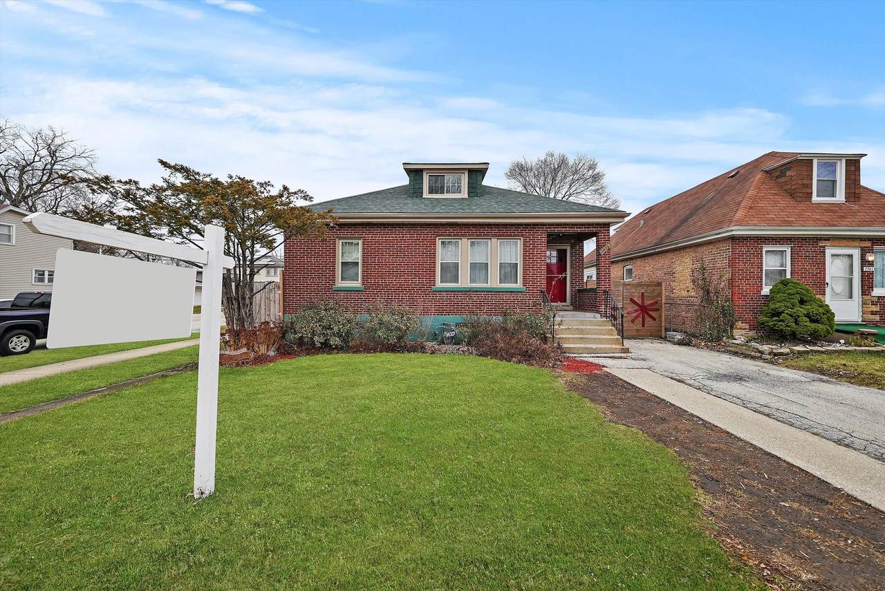 7739 Latrobe Avenue - Photo 1