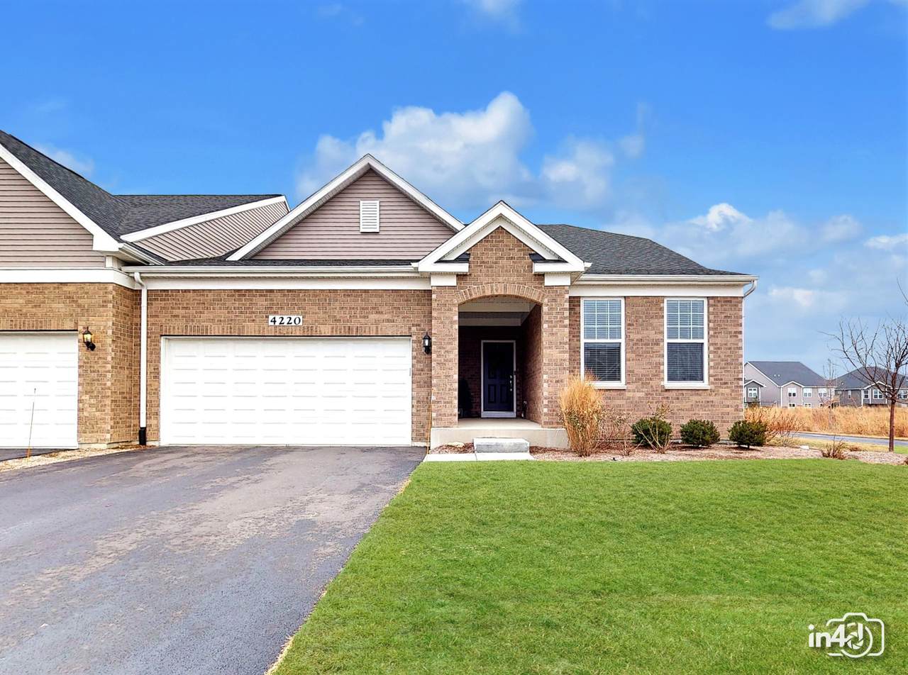 4220 Lobo Court - Photo 1
