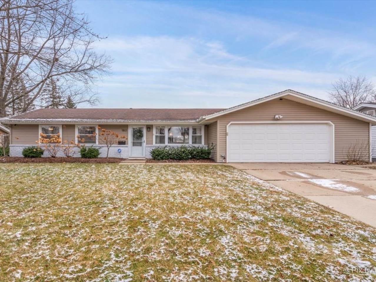 1801 Syracuse Lane - Photo 1