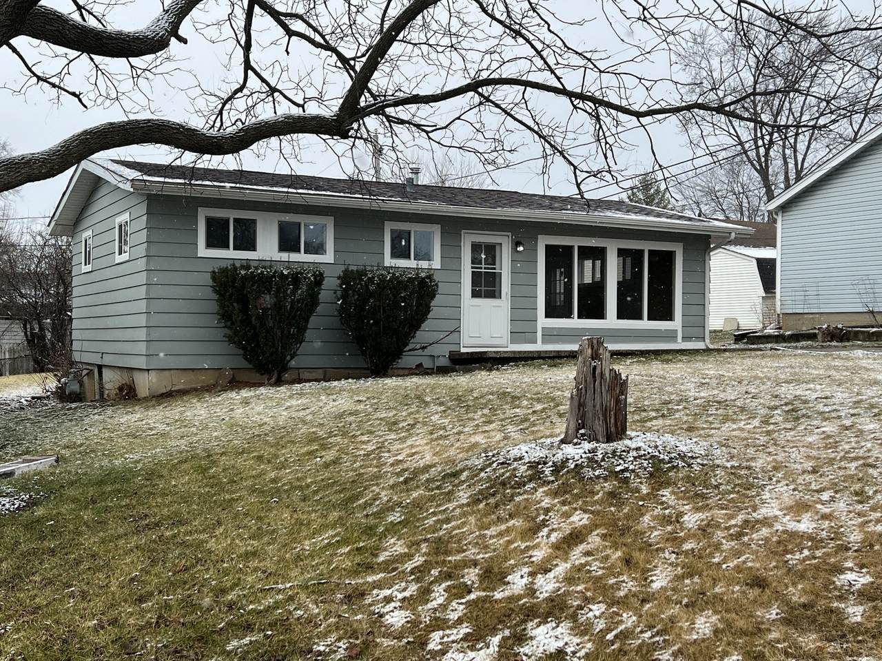 1228 Beverly Drive - Photo 1