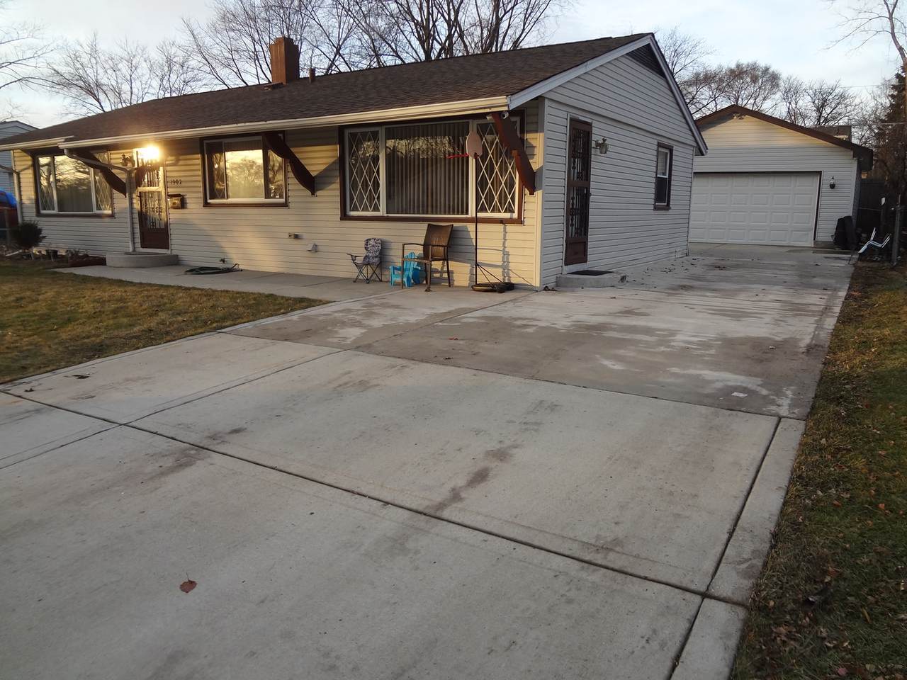 1902 Bristol Circle - Photo 1