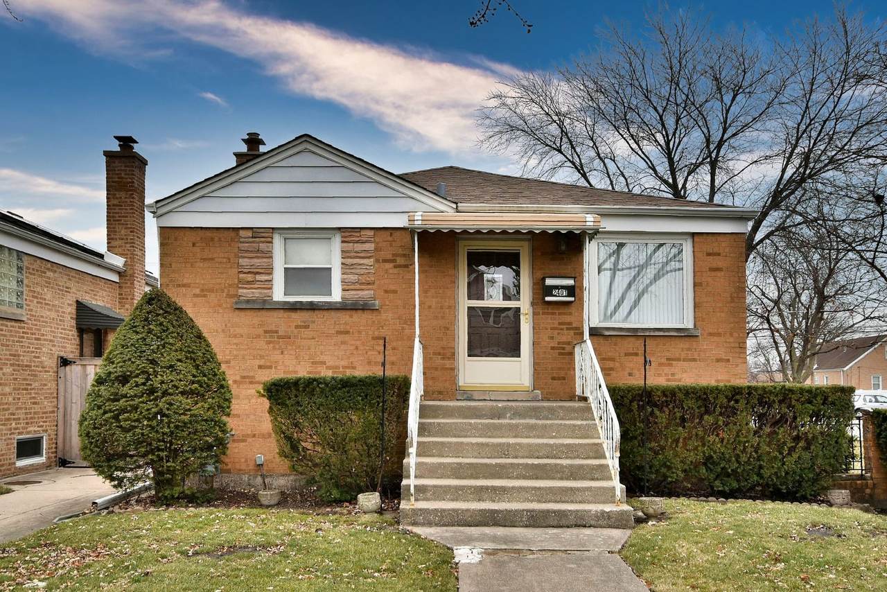2401 Clarke Street - Photo 1