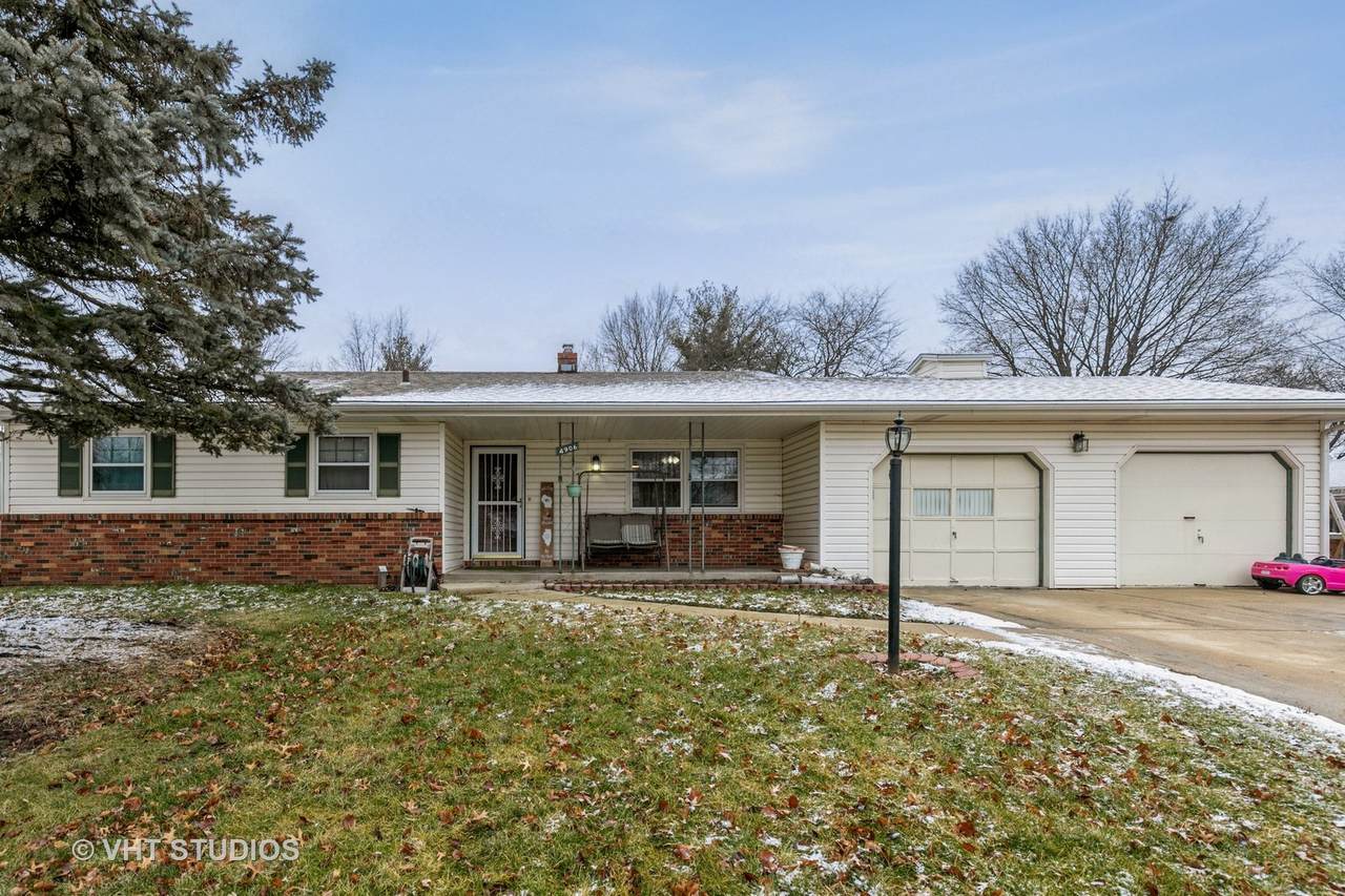4906 Carla Circle - Photo 1