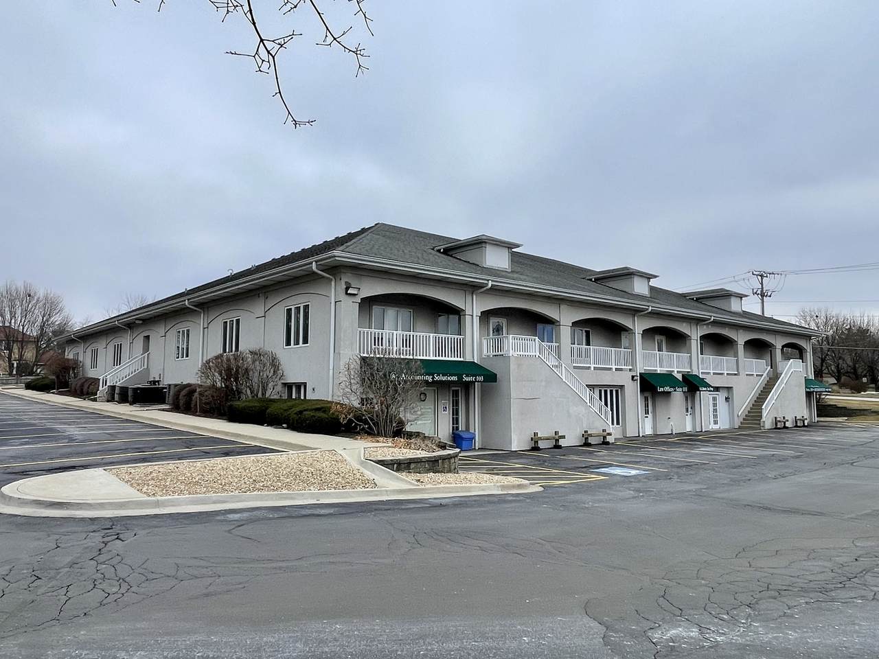 1001 Chicago Avenue - Photo 1
