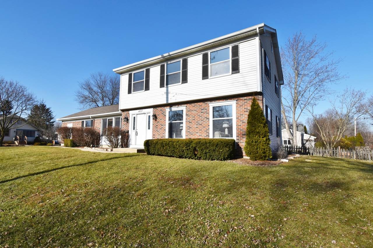 407 Spring Street - Photo 1