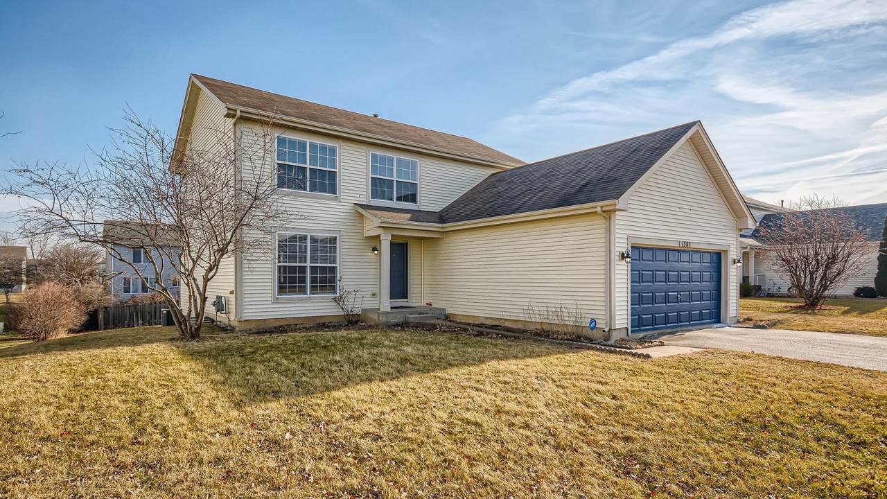 1387 Amarias Drive - Photo 1