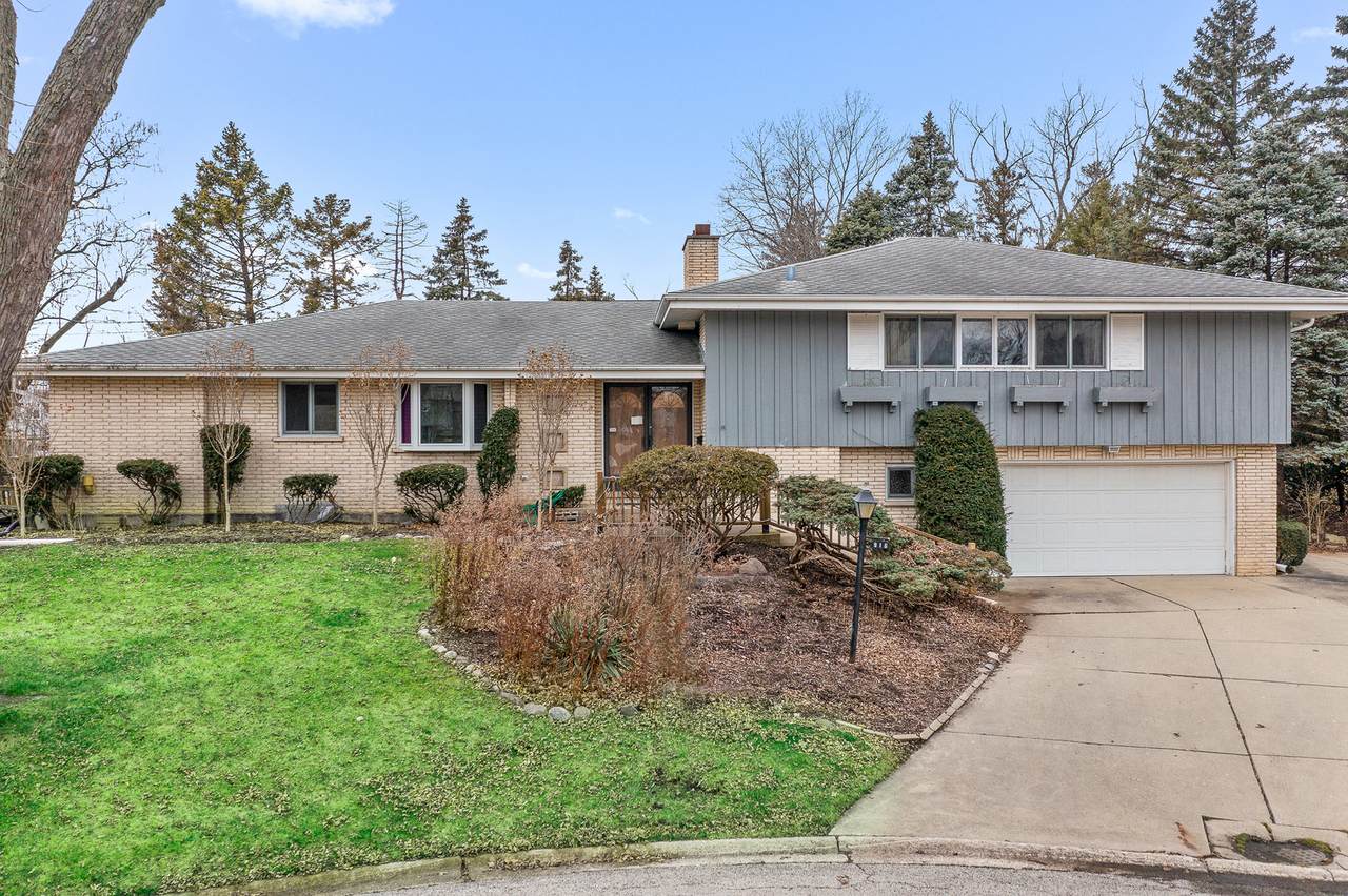 916 Huber Lane - Photo 1