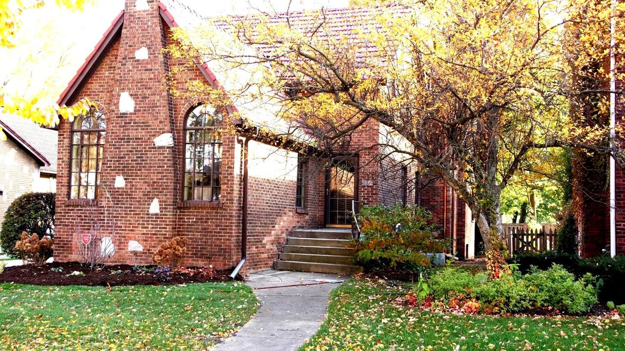 380 May Street - Photo 1