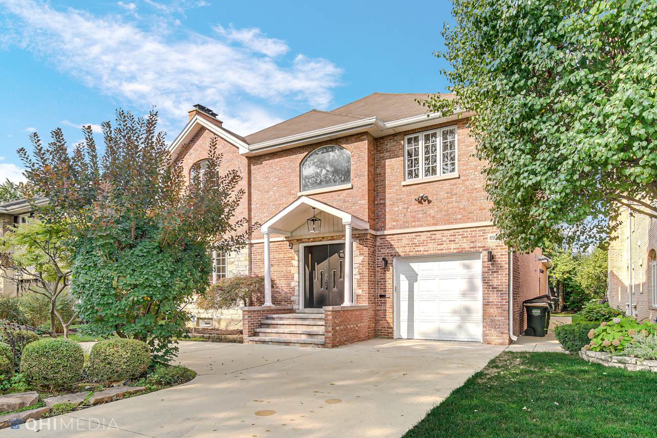 6922 Kilpatrick Avenue - Photo 1