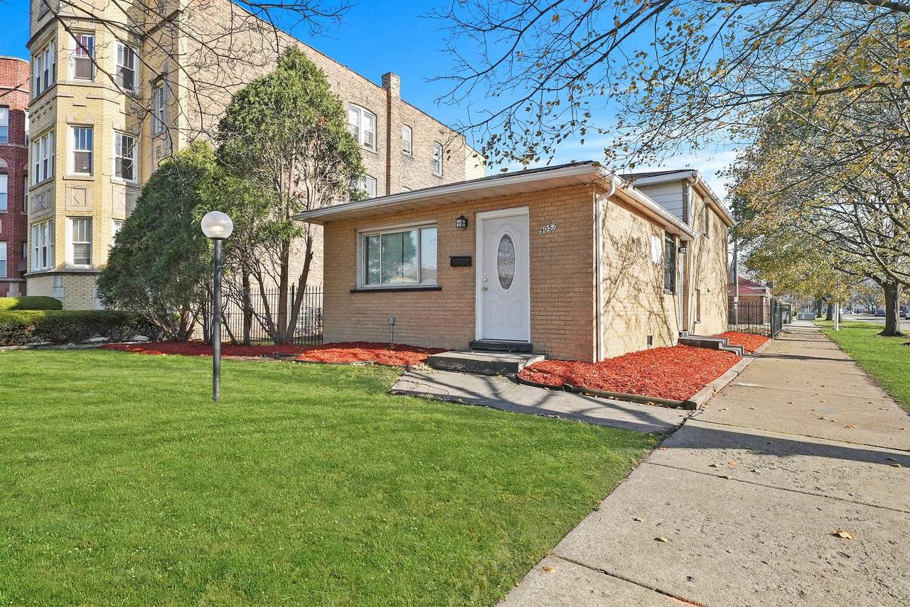 9057 Dante Avenue - Photo 1