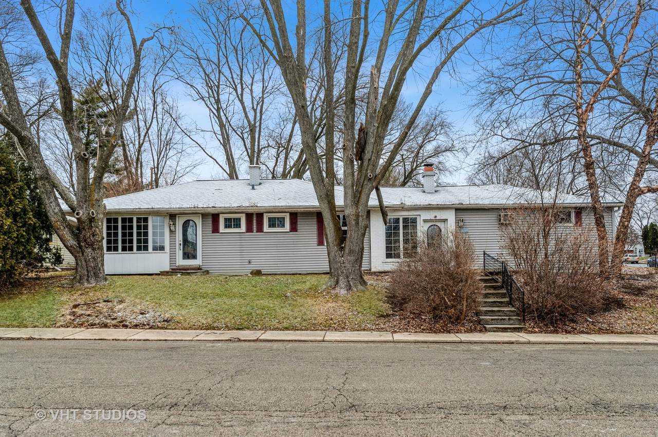 2018 Cherokee Road - Photo 1