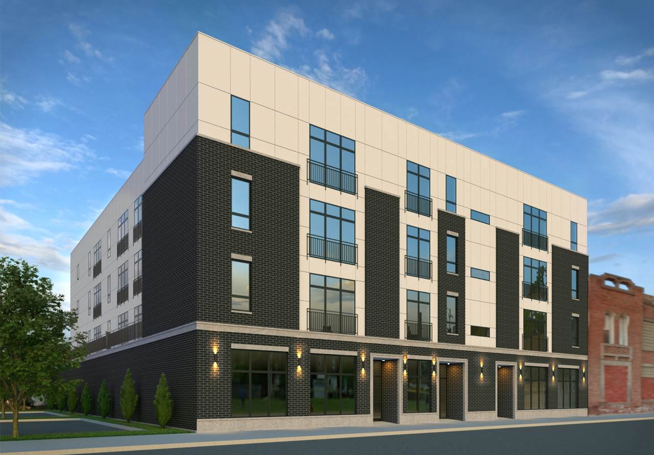 920 43rd Street - Photo 1