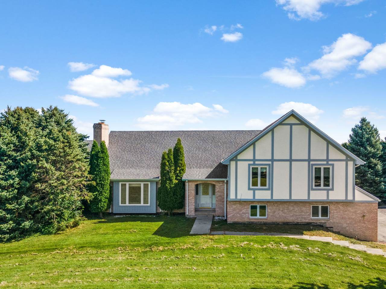 2N961 Howard Road - Photo 1