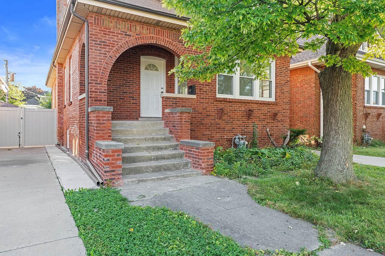 1645 10th Avenue - Photo 1