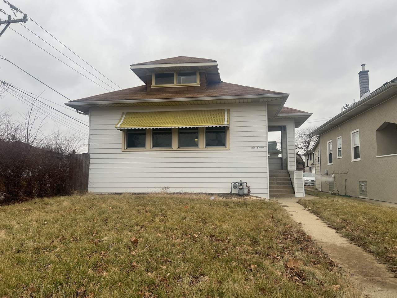 611 18th Avenue - Photo 1