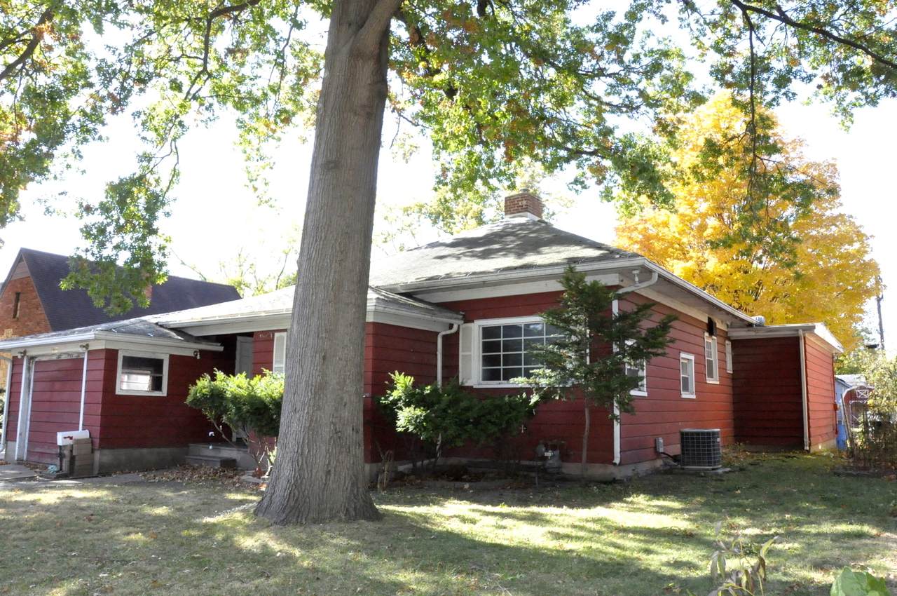 1008 Van Buren Street - Photo 1