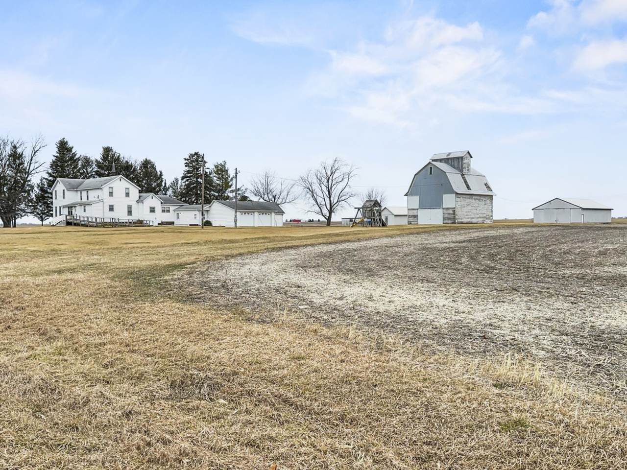 1642 1100 North Road - Photo 1