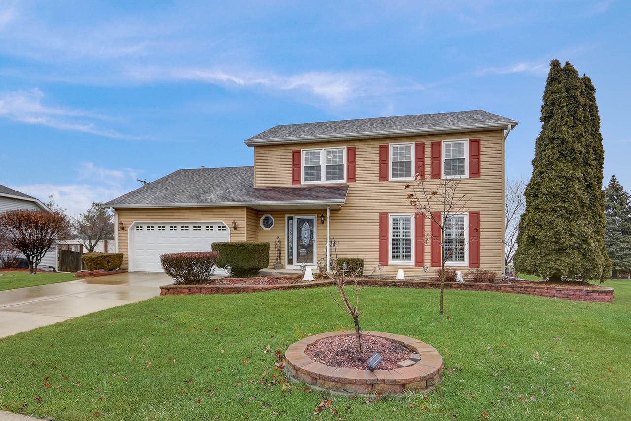 1612 Brighton Lane - Photo 1