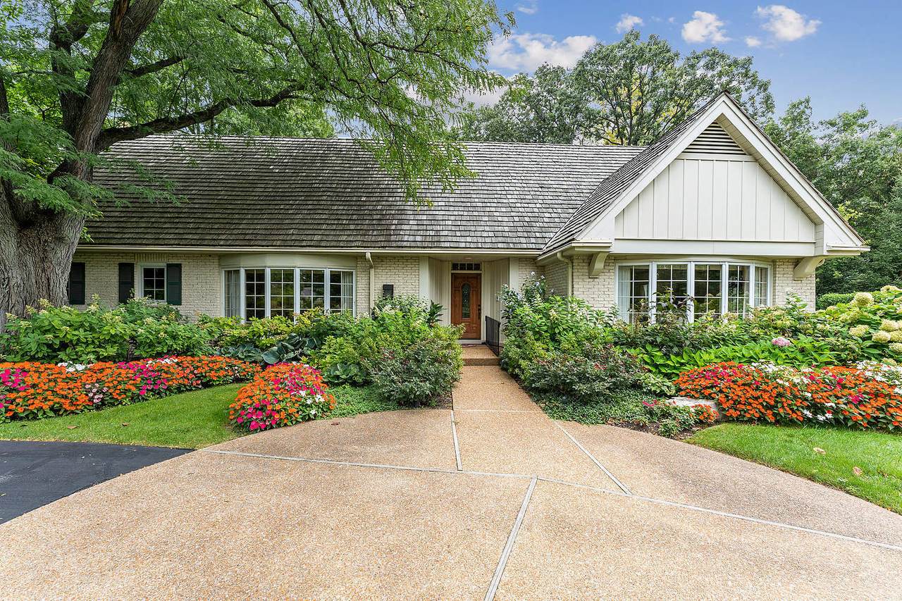 1511 Woodlark Drive - Photo 1