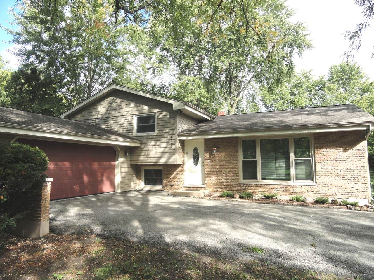4521 River Drive - Photo 1