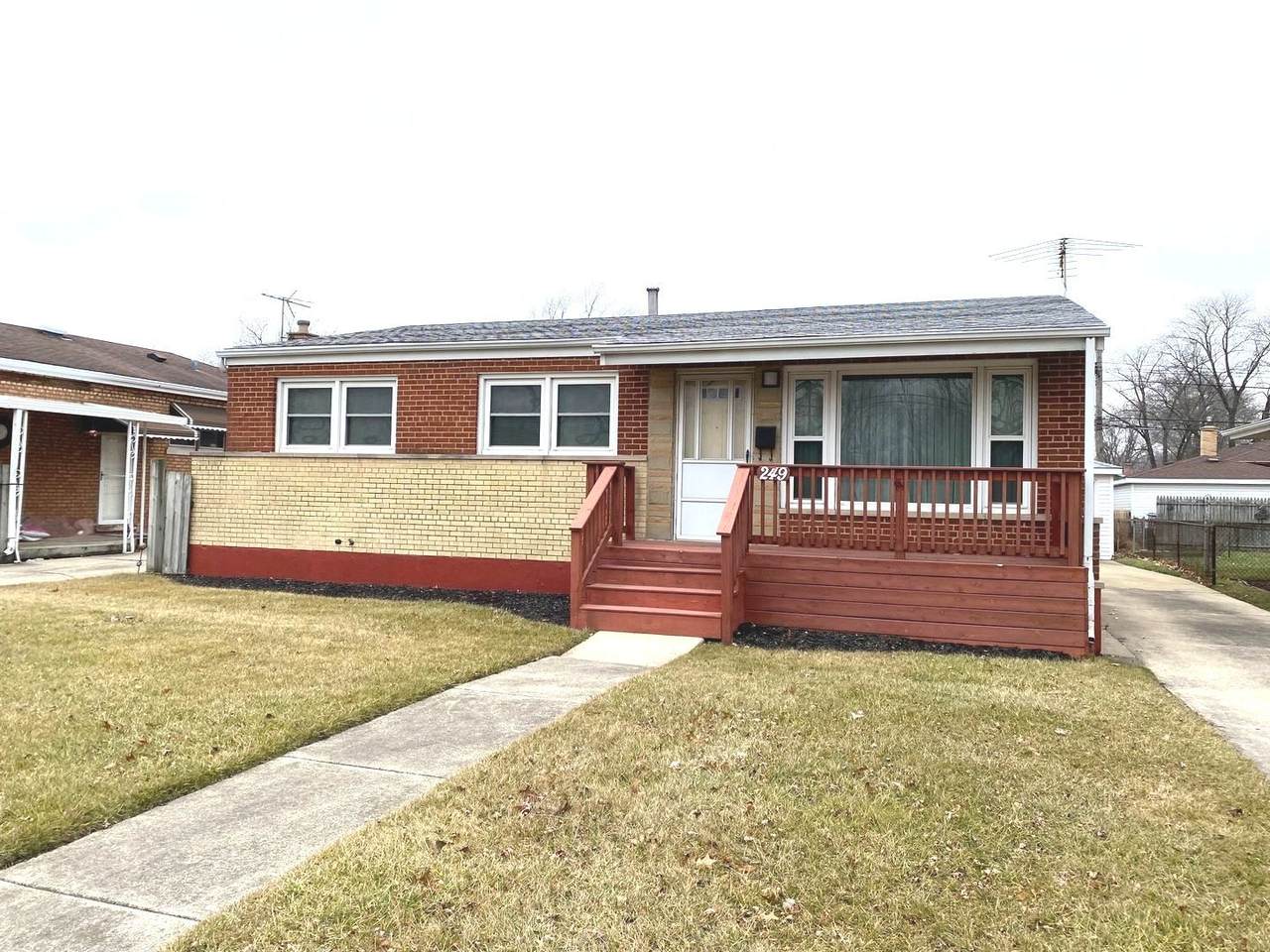 249 Sauk Trail - Photo 1