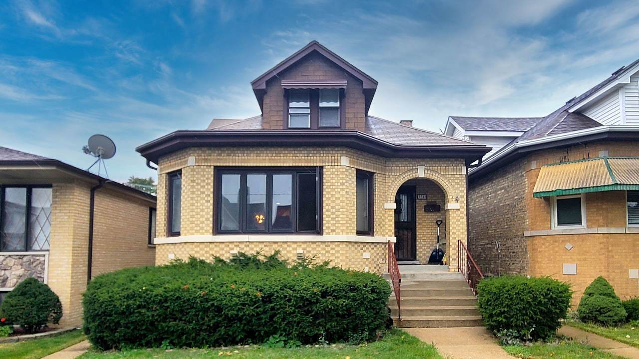 3740 Oriole Avenue - Photo 1