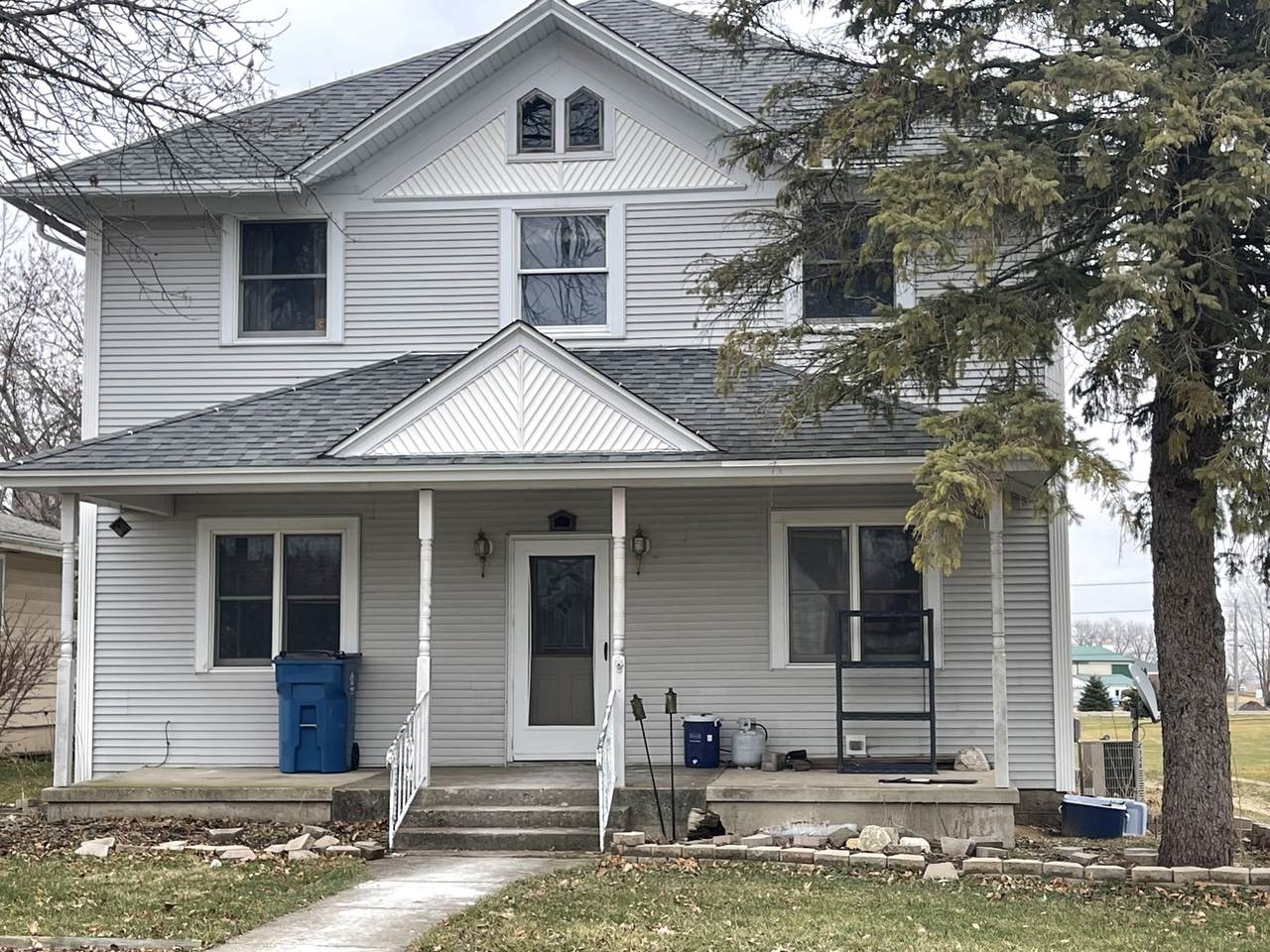 205 John Street - Photo 1