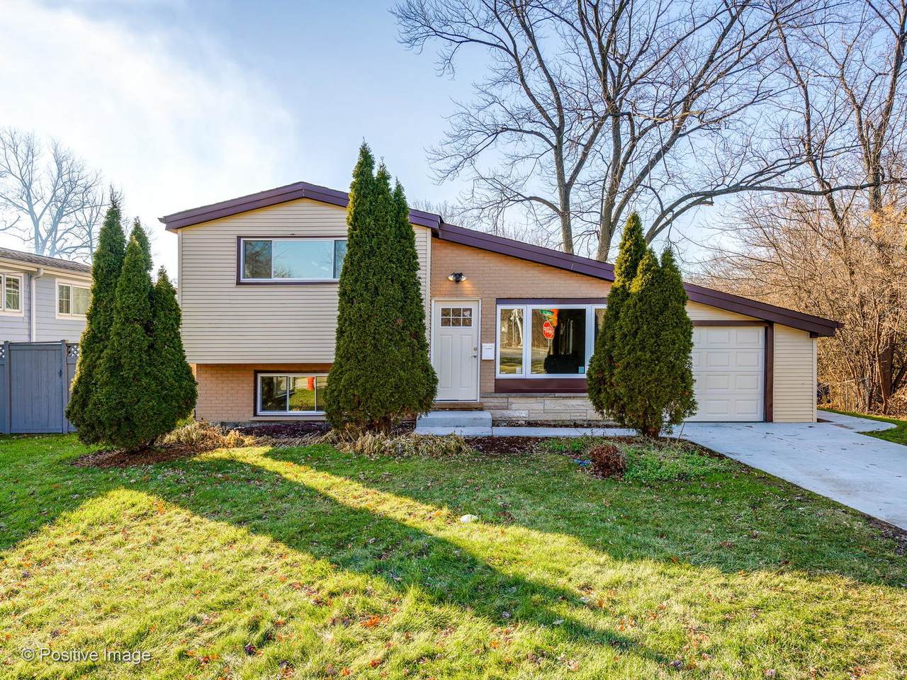 800 Fair Lane - Photo 1