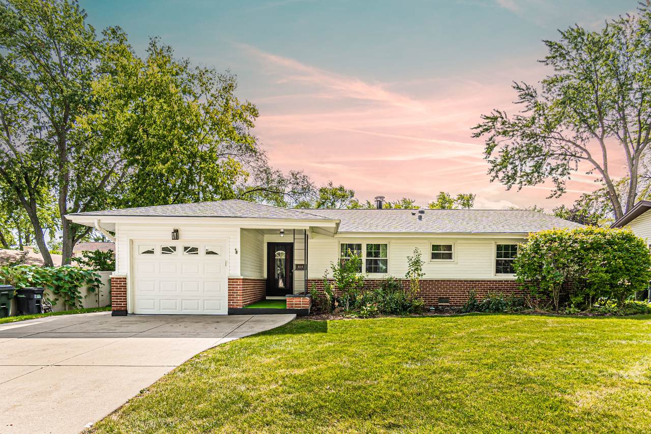 517 Briarwood Lane - Photo 1