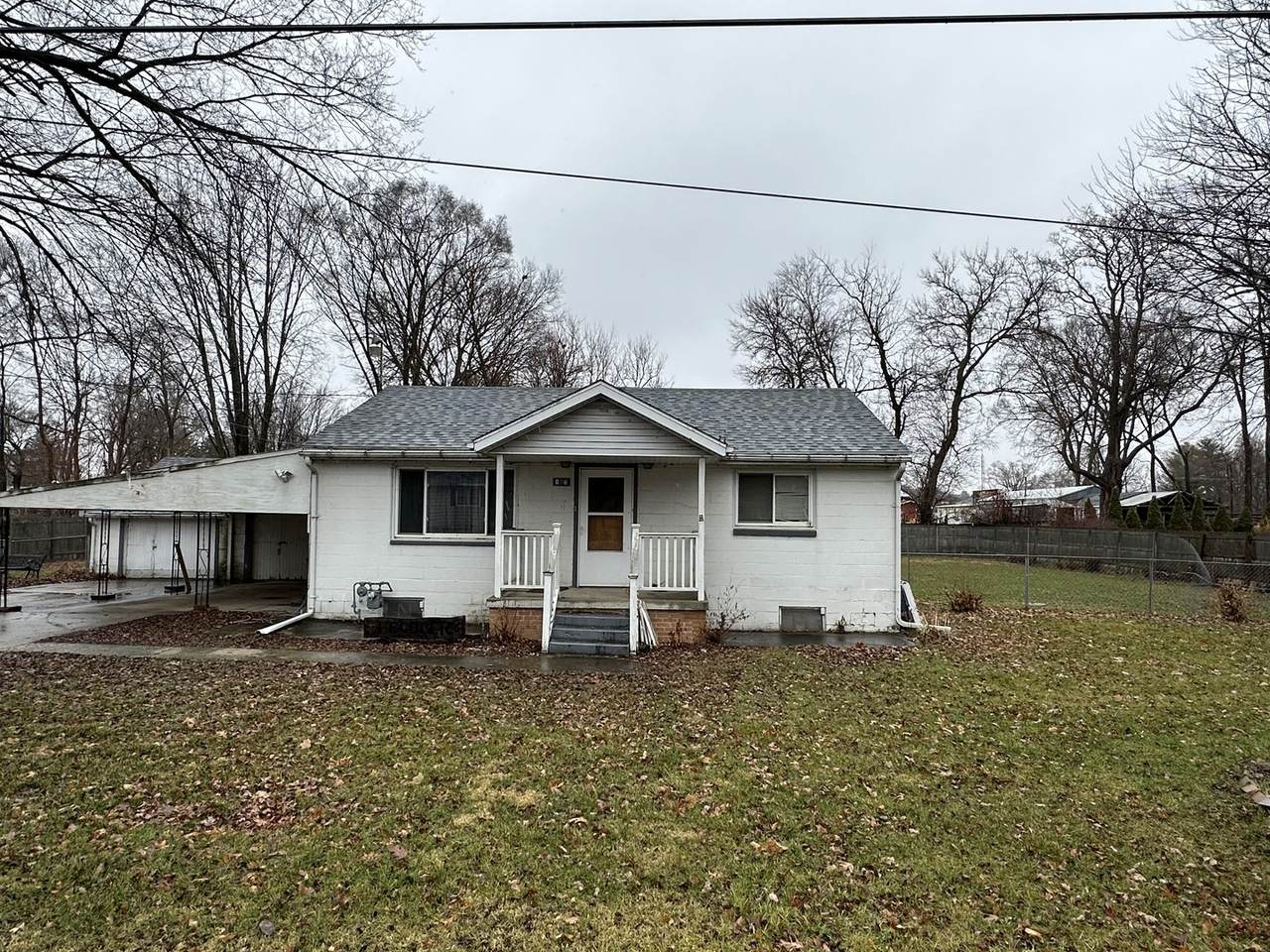 1307 Sycamore Drive - Photo 1