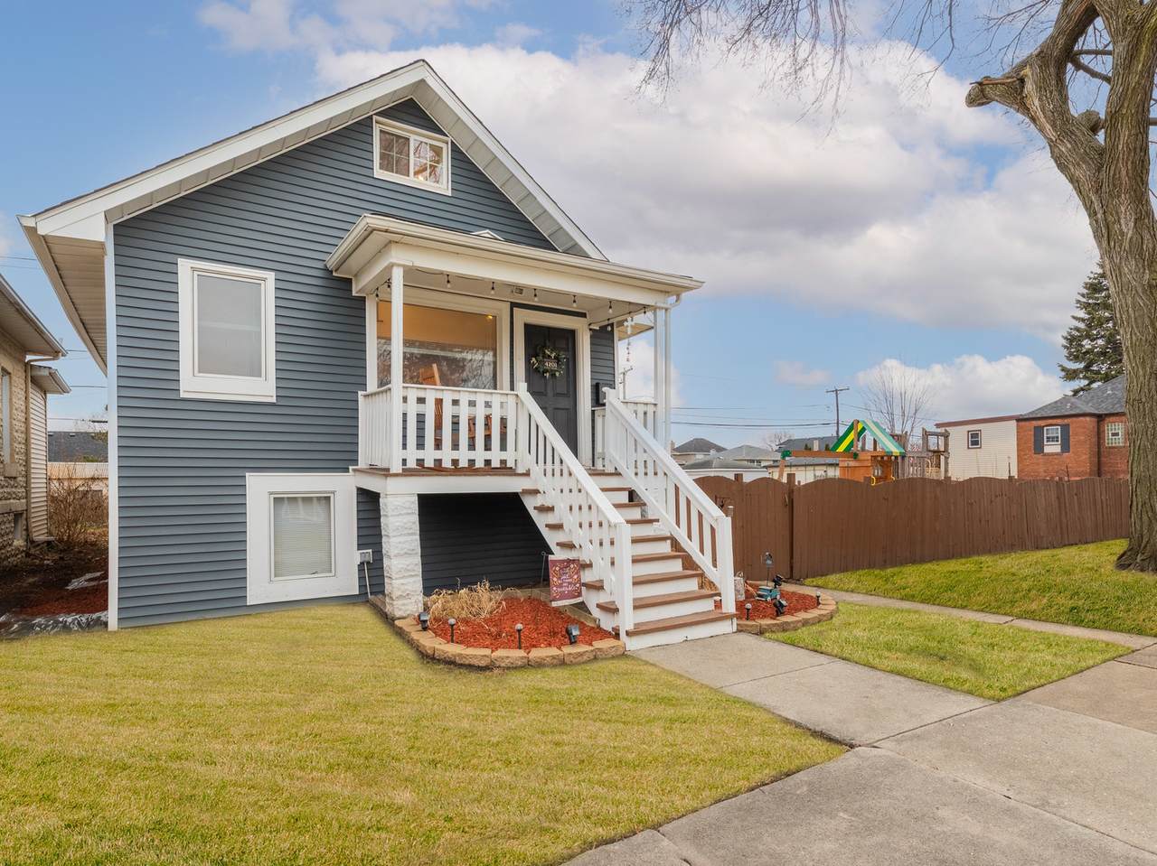 4201 Center Avenue - Photo 1