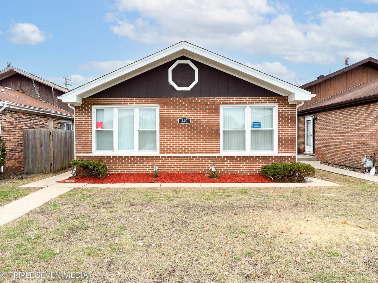 449 Hoxie Avenue - Photo 1