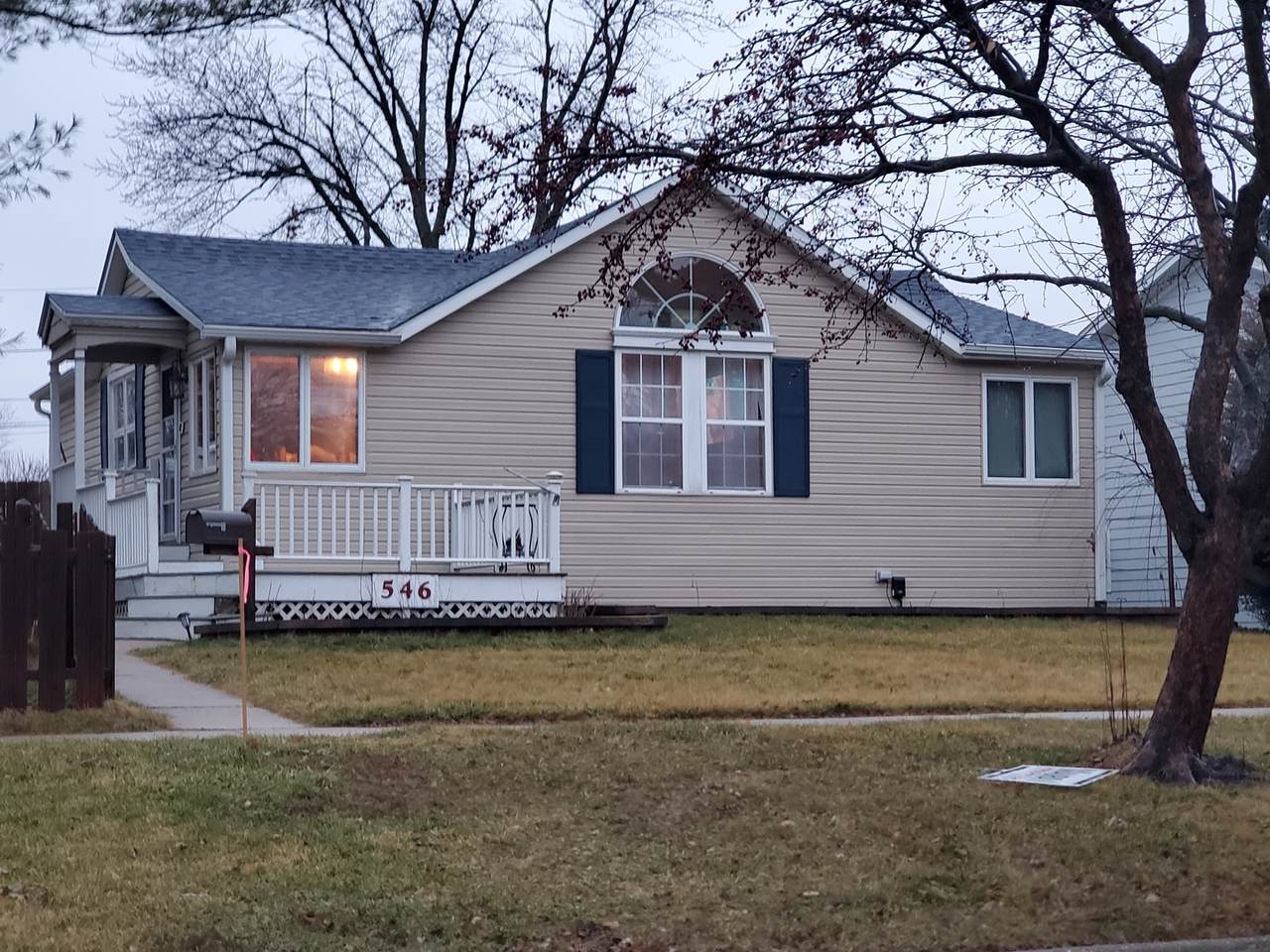 546 Ingalton Avenue - Photo 1