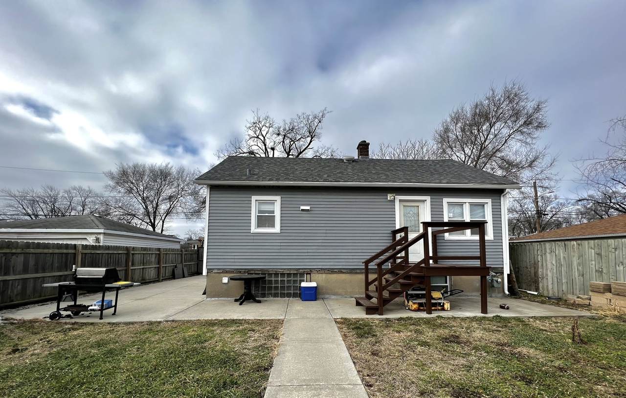 1316 Freeland Avenue - Photo 1