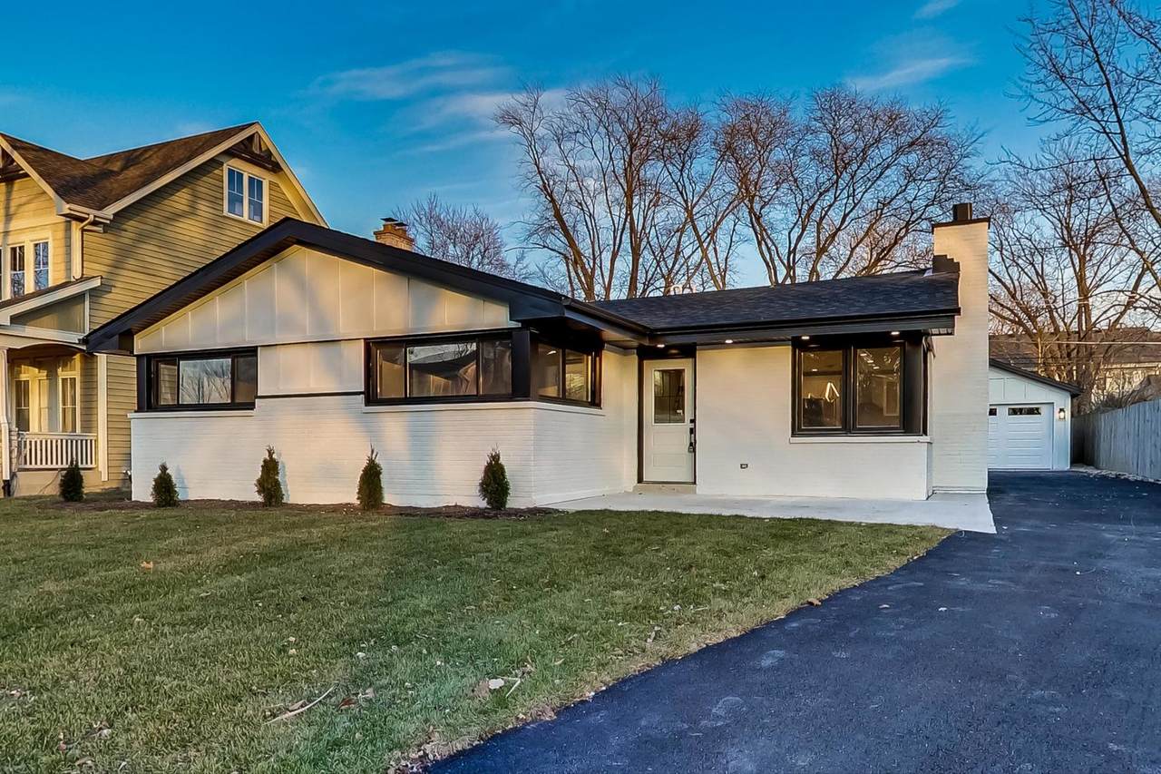 833 Jackson Street - Photo 1