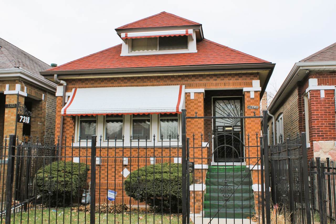 7318 Oakley Avenue - Photo 1