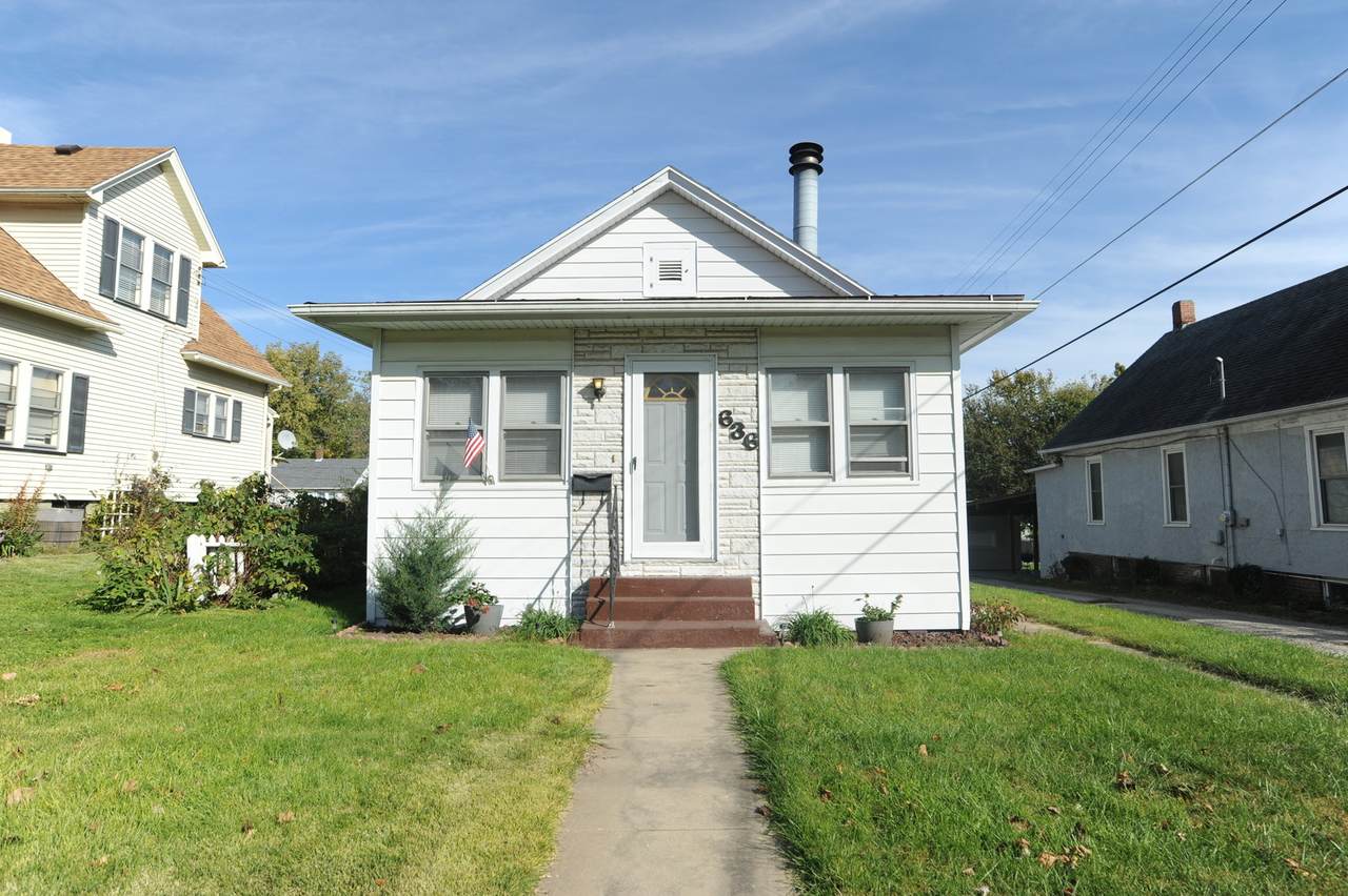 636 Laharpe Street - Photo 1