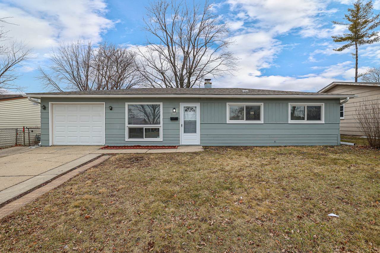 412 Cahill Road - Photo 1