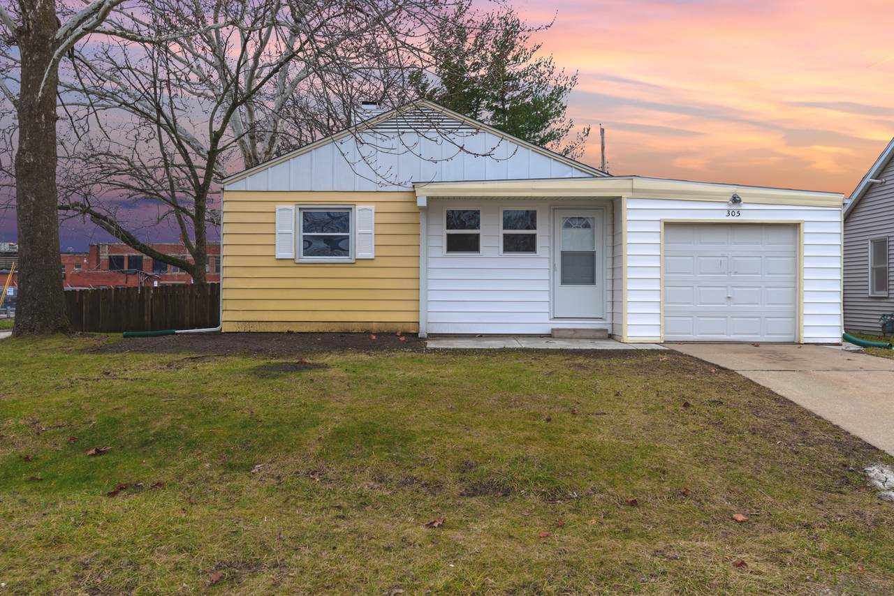 305 Maizefield Avenue - Photo 1