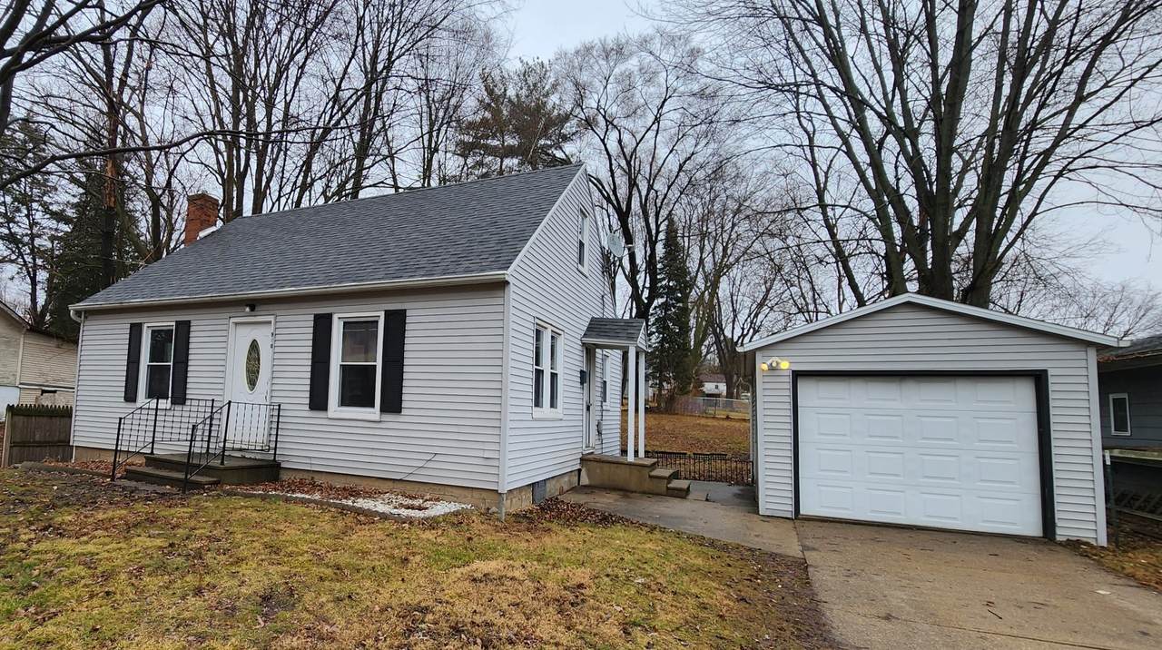 910 Walnut Avenue - Photo 1